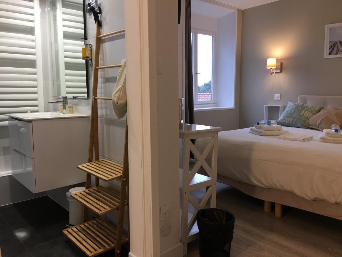 Logis Hotel Les Sables D'Or - Institut De Beaute Stella-Plage Exterior photo